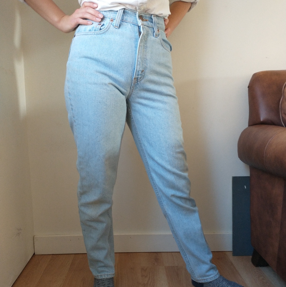 Levi's high waisted vintage mom jeans